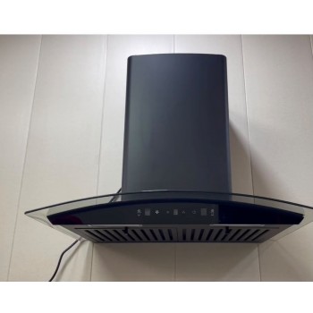 Blowmart Curved Glass Kitchen Chimney (Black)